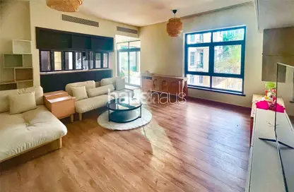 Apartment - 2 Bedrooms - 3 Bathrooms for sale in Travo Tower B - Travo - The Views - Dubai