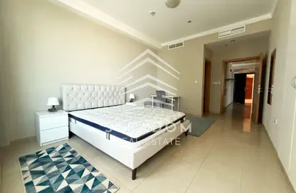 Apartment - 1 Bedroom - 2 Bathrooms for rent in Marina Crown - Dubai Marina - Dubai