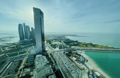 Apartment - 3 Bedrooms - 4 Bathrooms for rent in Nation Towers - Corniche Road - Abu Dhabi