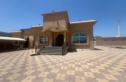 Villa - 3 Bedrooms - 4 Bathrooms for rent in Al Riffa - Ras Al Khaimah