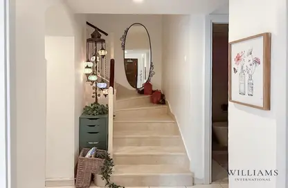 Villa - 2 Bedrooms - 2 Bathrooms for rent in Springs 9 - The Springs - Dubai