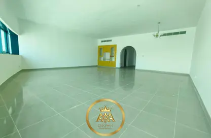 شقة - 3 غرف نوم - 4 حمامات للايجار في الممزر - الممزر - الشارقة - الشارقة