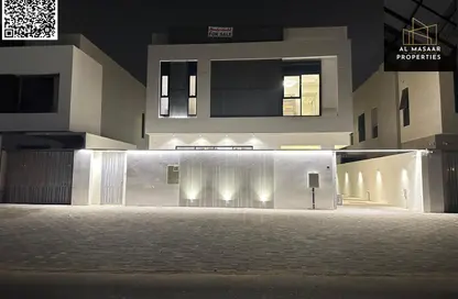 فيلا - 5 غرف نوم - 7 حمامات للبيع في قرية الاميرة - الياسمين - عجمان