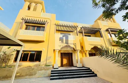 Villa - 5 Bedrooms - 6 Bathrooms for rent in Al Manara - Dubai Villa - 5 Bedrooms - 6 Bathrooms for rent in Al Manara - Dubai