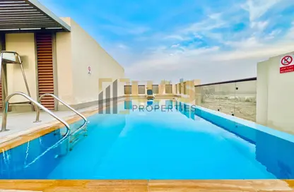 شقة - غرفة نوم - 2 حمامات للايجار في مبنى روز - الجداف - دبي