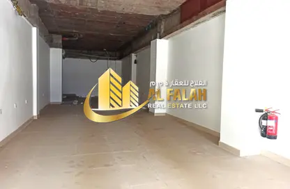 متجر - استوديو - 1 حمام للايجار في ميدان الرولة - منطقة الرولة - الشارقة
