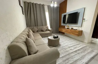 Apartment - 2 Bedrooms - 2 Bathrooms for sale in Abna Saqer Building - Al Hamidiya 1 - Al Hamidiya - Ajman