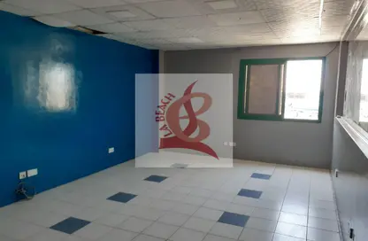 Warehouse - Studio - 1 Bathroom for rent in Ras Al Khor Industrial - Ras Al Khor - Dubai