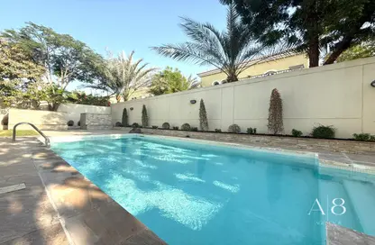 Villa - 3 Bedrooms - 4 Bathrooms for rent in Legacy - Jumeirah Park - Dubai