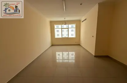 Apartment - 2 Bedrooms - 2 Bathrooms for rent in Al Khan Lagoon - Al Khan - Sharjah