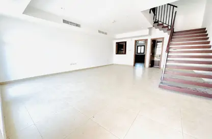 Villa - 4 Bedrooms - 5 Bathrooms for rent in Sunset Gardens - Jumeirah Village Circle - Dubai