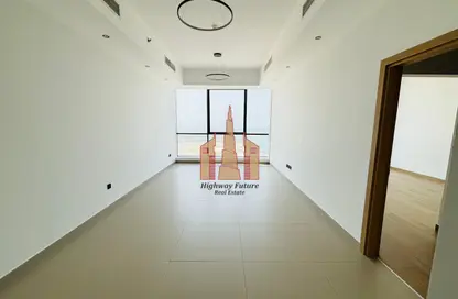 Apartment - 1 Bedroom - 2 Bathrooms for rent in La Plage Tower - Al Mamzar - Sharjah - Sharjah