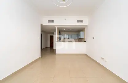 Apartment - 2 Bedrooms - 2 Bathrooms for rent in Manchester Tower - Dubai Marina - Dubai