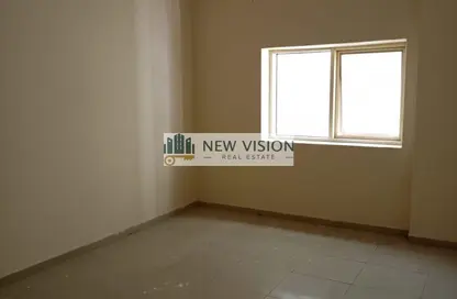 Apartment - 2 Bedrooms - 2 Bathrooms for rent in Al Khan Lagoon - Al Khan - Sharjah
