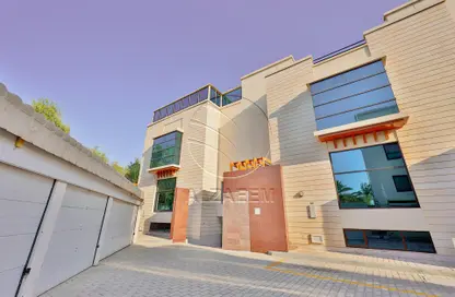 Villa - 5 Bedrooms - 7 Bathrooms for rent in Al Khaleej Al Arabi Street - Al Bateen - Abu Dhabi