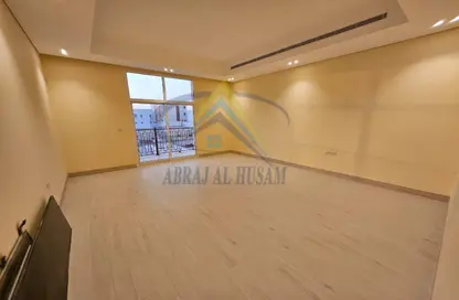 Empty Room image for: Villa - 6 Bedrooms for sale in Al Maqtaa Tower 1 - Hadbat Al Zafranah - Muroor Area - Abu Dhabi, Image 1