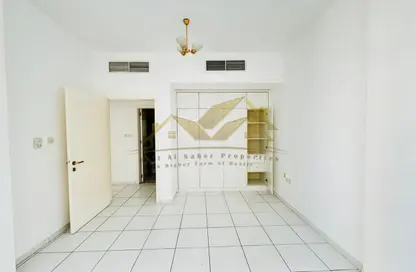Apartment - 2 Bedrooms - 2 Bathrooms for rent in Al Raffa - Bur Dubai - Dubai