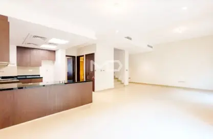 Townhouse - 3 Bedrooms - 4 Bathrooms for rent in Bloom Living - Zayed City (Khalifa City C) - Khalifa City - Abu Dhabi