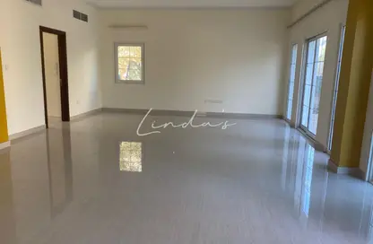 Villa - 3 Bedrooms - 4 Bathrooms for rent in District 16 - Jumeirah Village Circle - Dubai