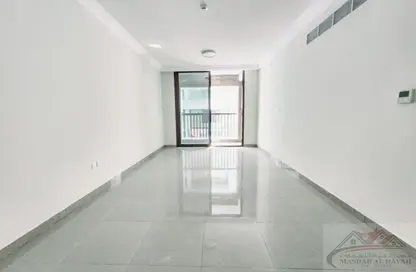 Apartment - 2 Bedrooms - 3 Bathrooms for rent in SG Muwaileh Building - Muwaileh - Sharjah