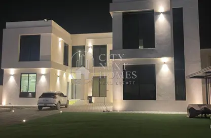 Villa - 5 Bedrooms - 7 Bathrooms for rent in Al Aweer 1 - Al Aweer - Dubai