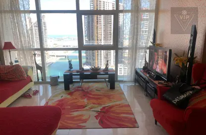 Living Room image for: Apartment - 2 Bedrooms - 3 Bathrooms for sale in Ocean Terrace - Marina Square - Al Reem Island - Abu Dhabi, Image 1