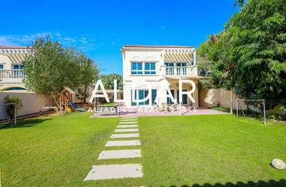 Villa - 2 Bedrooms - 5 Bathrooms for rent in District 16 - Jumeirah Village Circle - Dubai