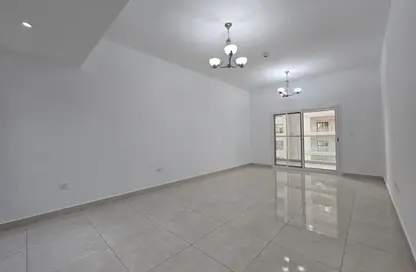 شقة - غرفة نوم - 2 حمامات للايجار في مسكن فريج - الفرجان - دبي