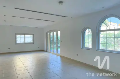 Villa - 3 Bedrooms - 4 Bathrooms for rent in Legacy - Jumeirah Park - Dubai