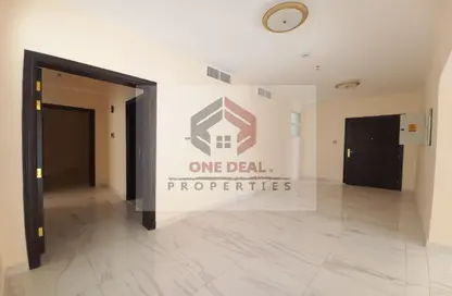 Empty Room image for: Apartment - 2 Bedrooms - 2 Bathrooms for rent in Al Jimi - Al Ain, Image 1