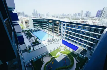 Apartment - 1 Bathroom for rent in Lucky 1 Residence - Jumeirah Village Circle - Dubai