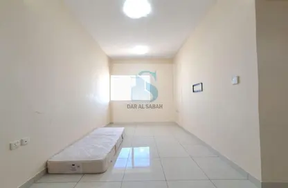 Apartment - 2 Bedrooms - 2 Bathrooms for rent in Tiger Building Al Qadesia - Al Nahda - Sharjah