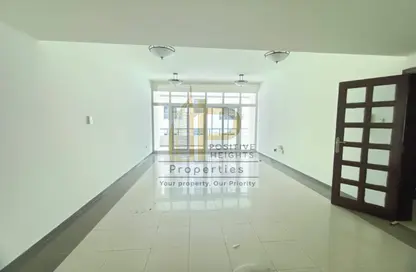 Apartment - 1 Bedroom - 2 Bathrooms for rent in Al Salam Tower - Al Barsha 1 - Al Barsha - Dubai