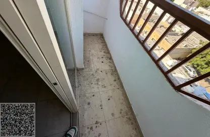 شقة - غرفة نوم - 1 حمام للايجار في مساكن كورنيش عجمان - طريق كورنيش عجمان - عجمان