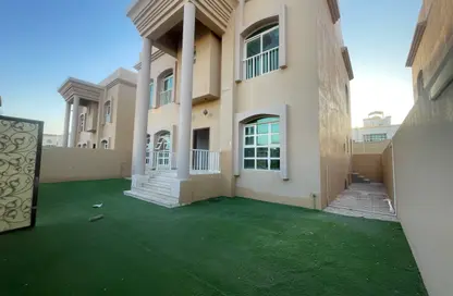 فيلا - 4 غرف نوم - 5 حمامات للايجار في فيلات مدينة خليفة آيه - مدينة خليفة أ - مدينة خليفة - أبوظبي