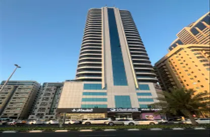 Apartment - 2 Bedrooms - 3 Bathrooms for rent in Lake Tower - Al Majaz 1 - Al Majaz - Sharjah