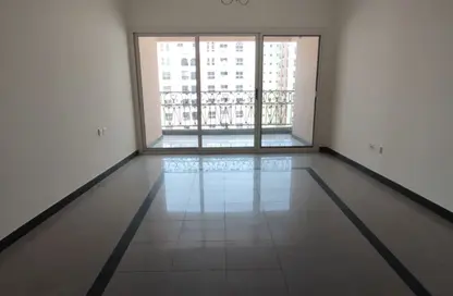 شقة - غرفة نوم - 2 حمامات للايجار في الدانة - 2 - الدانة - منطقة مركز الأعمال - المدينة العالمية - دبي