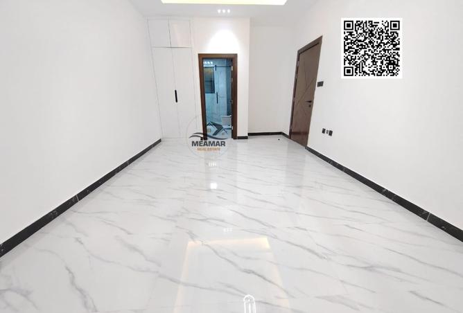 15535367 - Property Image 2