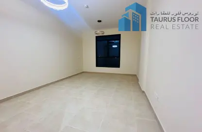 Apartment - 3 Bedrooms - 4 Bathrooms for rent in Salah Al Din Building - Al Khabisi - Deira - Dubai