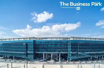 Office Space - Studio - 4 Bathrooms for rent in Business Park - Dubai South (Dubai World Central) - Dubai