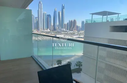 Apartment - 1 Bedroom - 1 Bathroom for sale in Marina Vista - EMAAR Beachfront - Dubai Harbour - Dubai