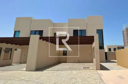 Townhouse - 2 Bedrooms - 3 Bathrooms for rent in Al Jurf Gardens - AlJurf - Ghantoot - Abu Dhabi