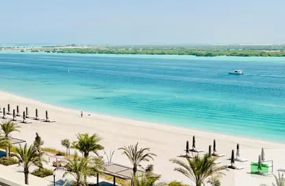 شقة - 2 غرف نوم - 3 حمامات للايجار في قرية الحد - جزيرة السعديات - أبوظبي