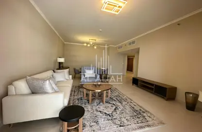 Living Room image for: Apartment - 2 Bedrooms - 3 Bathrooms for rent in Mamsha Al Saadiyat - Saadiyat Cultural District - Saadiyat Island - Abu Dhabi, Image 1