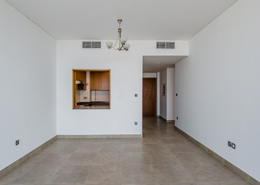 Spacious Well-Lit Apartment / Luxurious Amenities