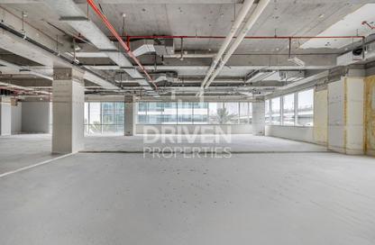 Office Space - Studio for rent in Emaar Business Park Building 3 - Emaar Business Park - Sheikh Zayed Road - Dubai