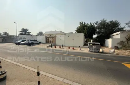 Villa - 3 Bedrooms - 2 Bathrooms for sale in Al Rashidiya - Dubai