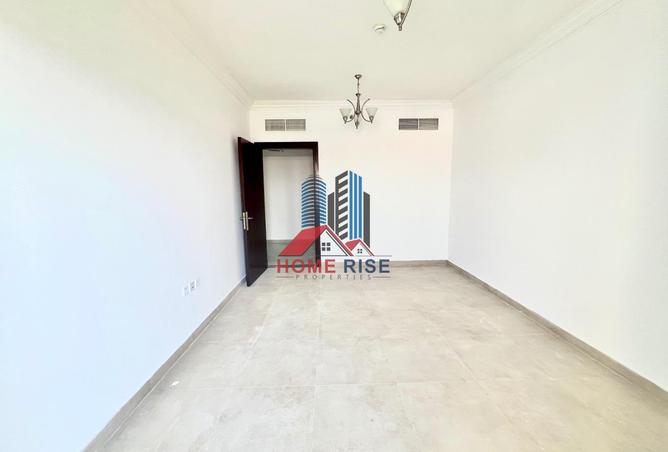 15633771 - صورة العقار 2