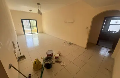 Apartment - 1 Bedroom - 1 Bathroom for rent in Geepas Building 3 - Al Rashidiya 2 - Al Rashidiya - Ajman