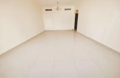 Apartment - 2 Bedrooms - 3 Bathrooms for rent in Al Hafeet Tower - Al Khan - Sharjah